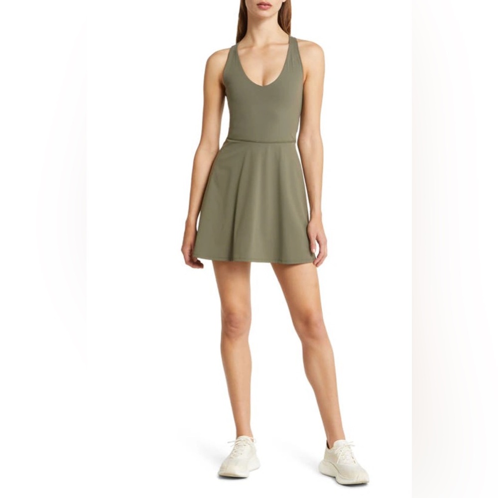 Outdoor Voices Volley Dress in Tea Tree NWT